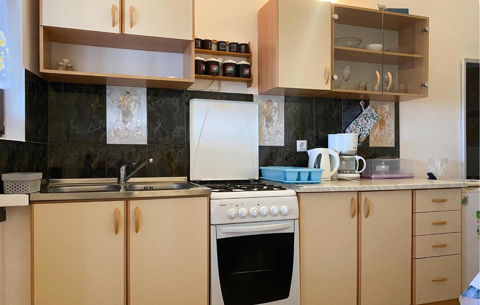1 Bedroom Awesome Apartment In ลิทซ์ยัน ภายนอก รูปภาพ