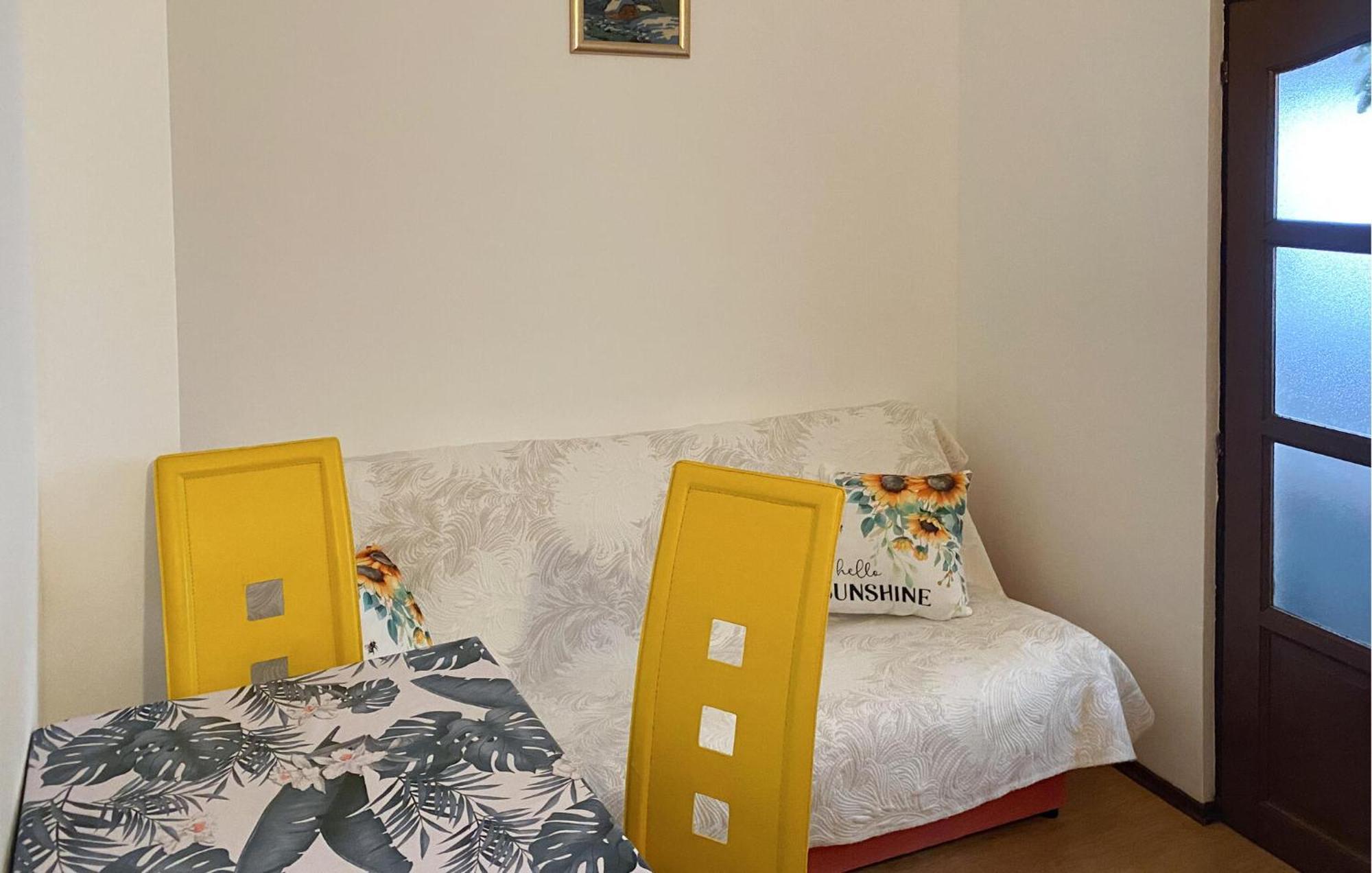 1 Bedroom Awesome Apartment In ลิทซ์ยัน ภายนอก รูปภาพ